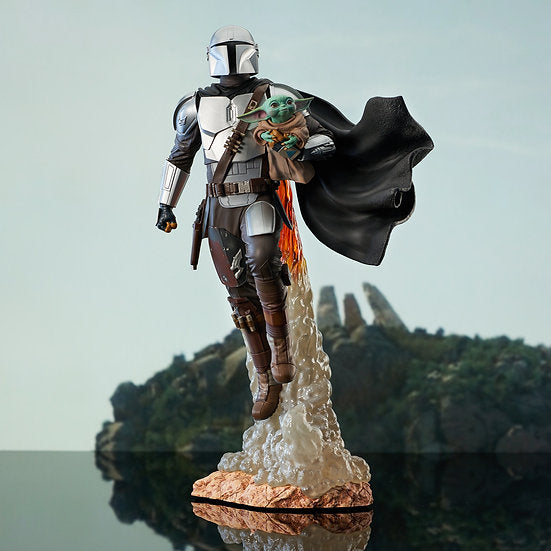 Star Wars The Mandalorian Milestones Mandalorian & The Child 35cm