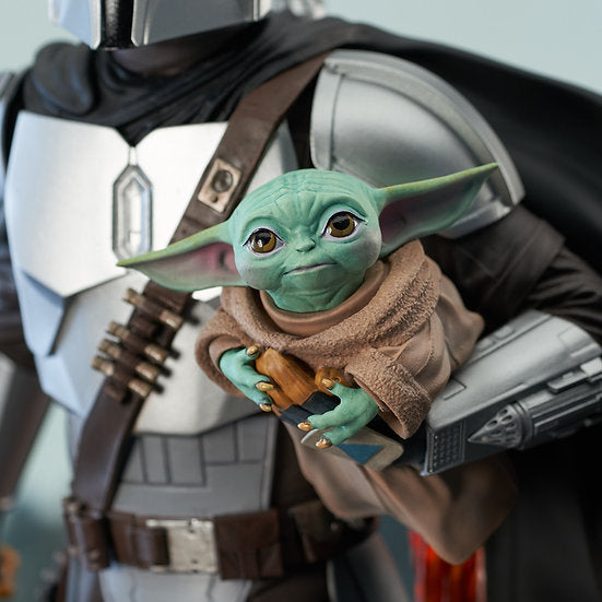 Star Wars The Mandalorian Milestones Mandalorian & The Child 35cm