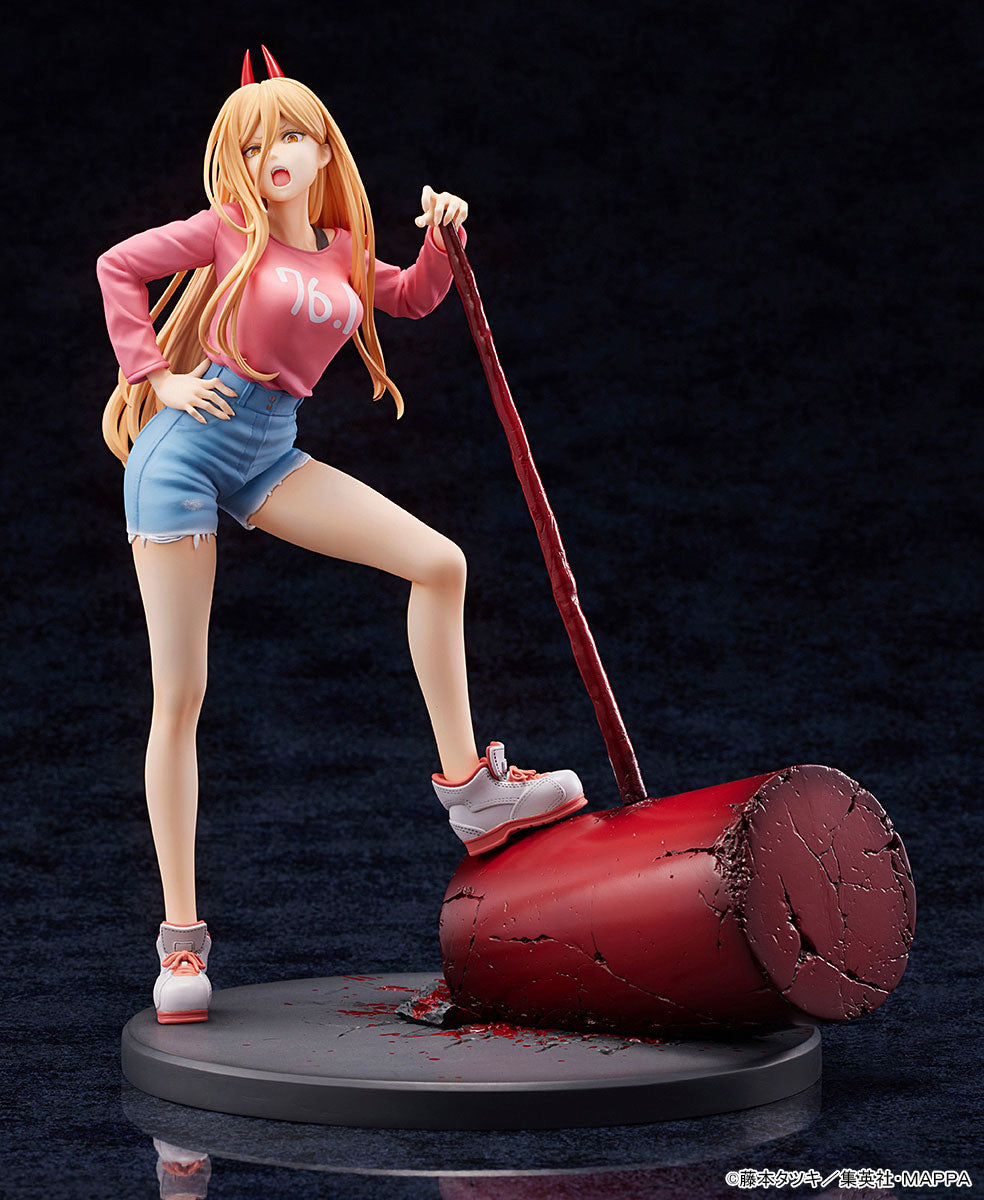 Statua in PVC di Chainsaw Man 1/7 Power 27 cm