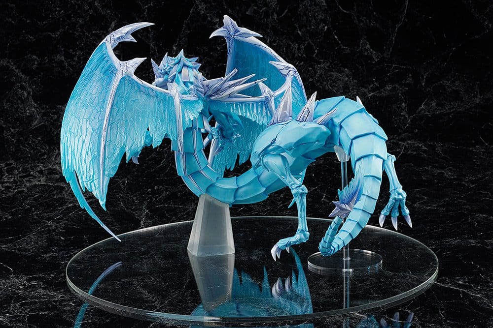Yu-Gi-Oh! Card Game Monster Figure Collection PVC Figure Brionac, Dragon of the Ice Barrier 26 cm