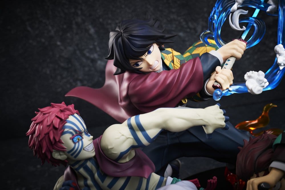 Demon Slayer: Kimetsu no Yaiba PVC Figure Tanjiro Kamado & Giyu Tomioka & Akaza 13 cm