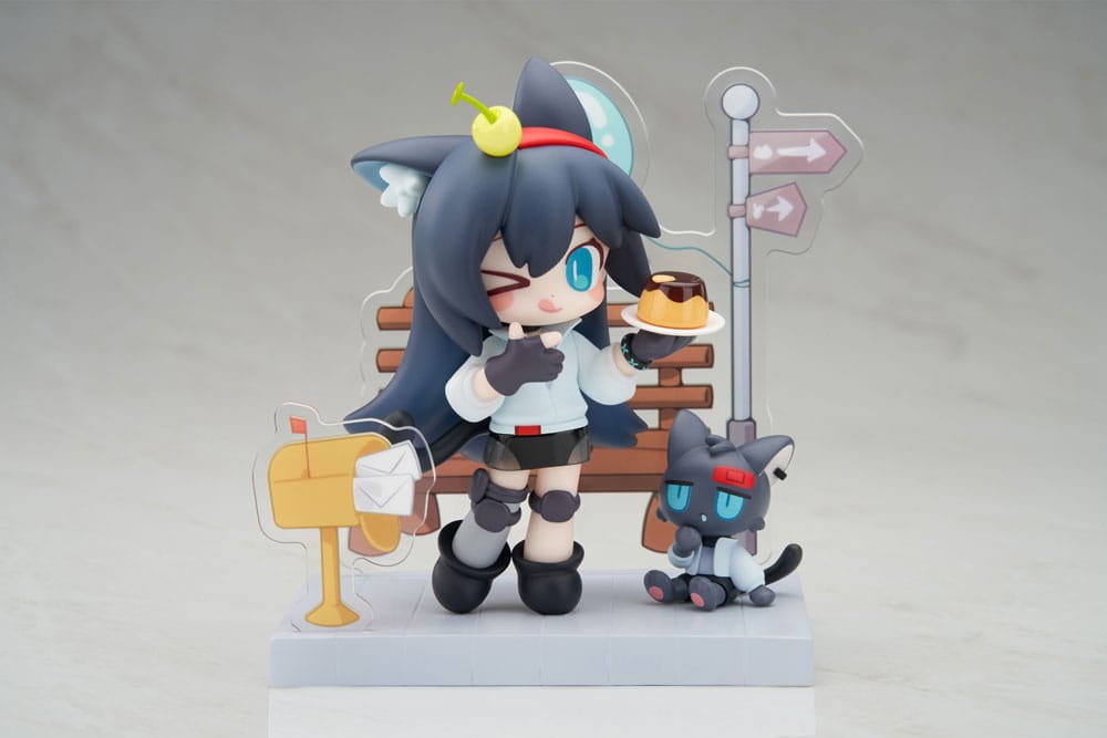 Statua in PVC Arknights Dessert Time Series Q-figure Blaze 11 cm