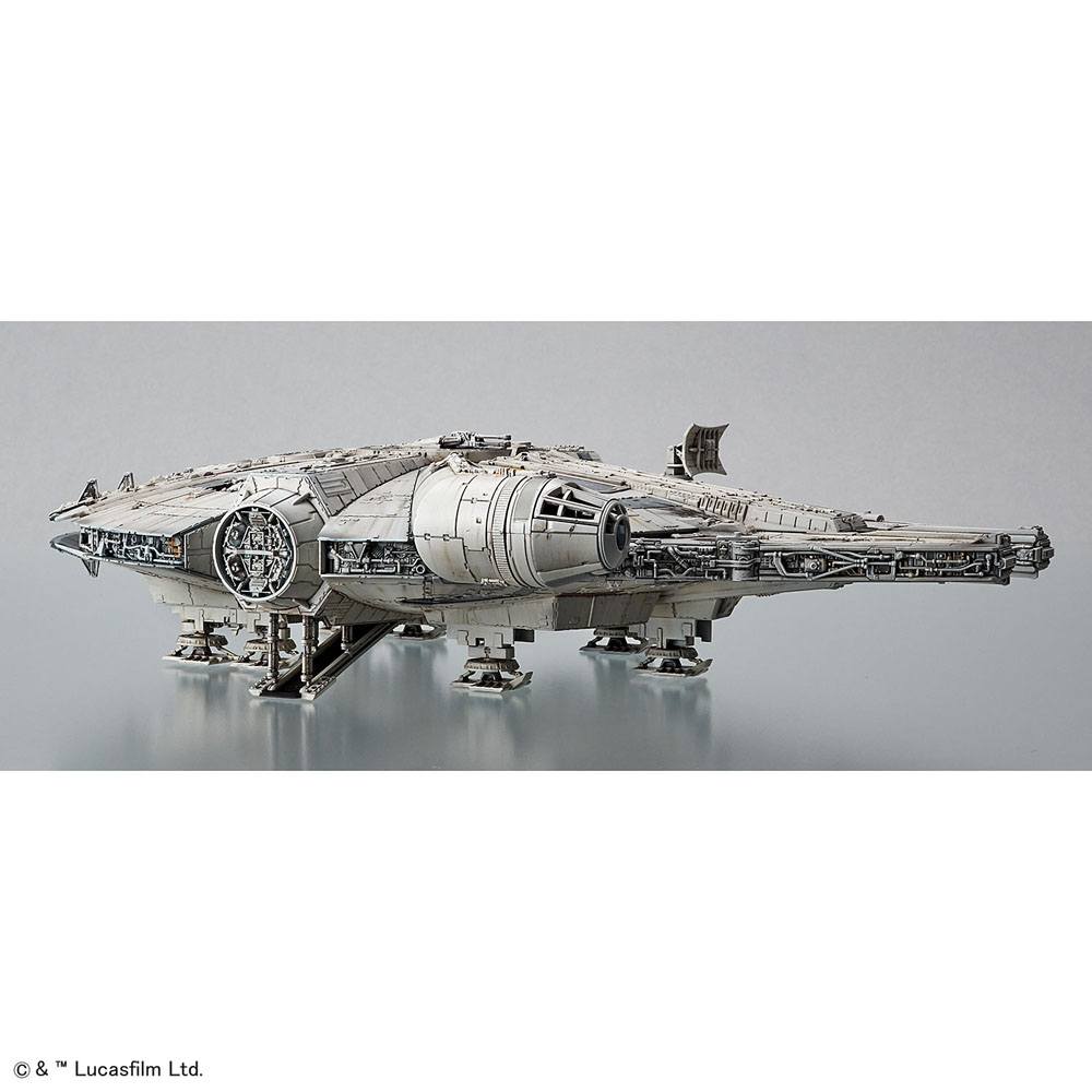 Star Wars Episode VII 1/144 Millennium Falcon Model Kit