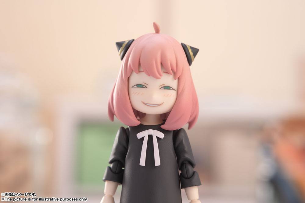 Spy x Family S.H. Figuarts Action Figure Anya Forger 8 cm