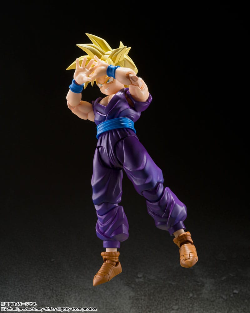 Dragon Ball Z SH Figuarts Action Figure Super Saiyan Son Gohan - The Warrior Who Surpassed Goku 11 cm