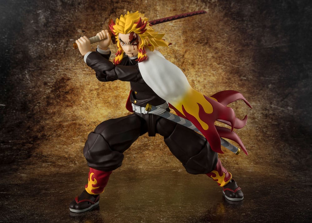 Demon Slayer: Kimetsu no Yaiba SHFiguarts Action Figure Kyojuro Rengoku 15 cm