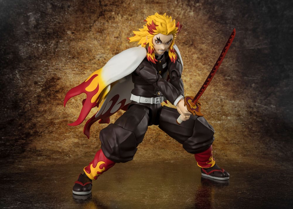 Demon Slayer: Kimetsu no Yaiba SHFiguarts Action Figure Kyojuro Rengoku 15 cm