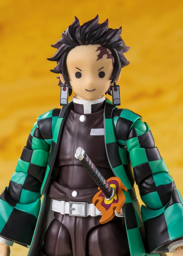 Demon Slayer: Kimetsu no Yaiba SHFiguarts Action Figure Zenitsu Agatsuma 14 cm
