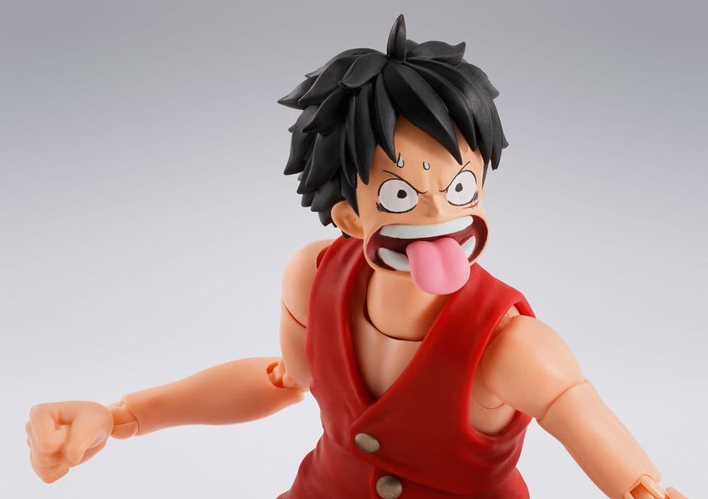 One Piece SHFiguarts Action Figure Dracule Mihawk Hawkeye 17 cm