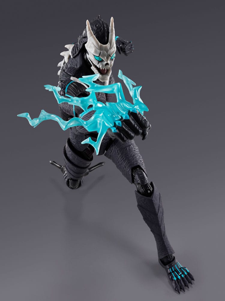 Kaiju No. 8 S.H.Figuarts Action Figure Kafka Hibino 16 cm