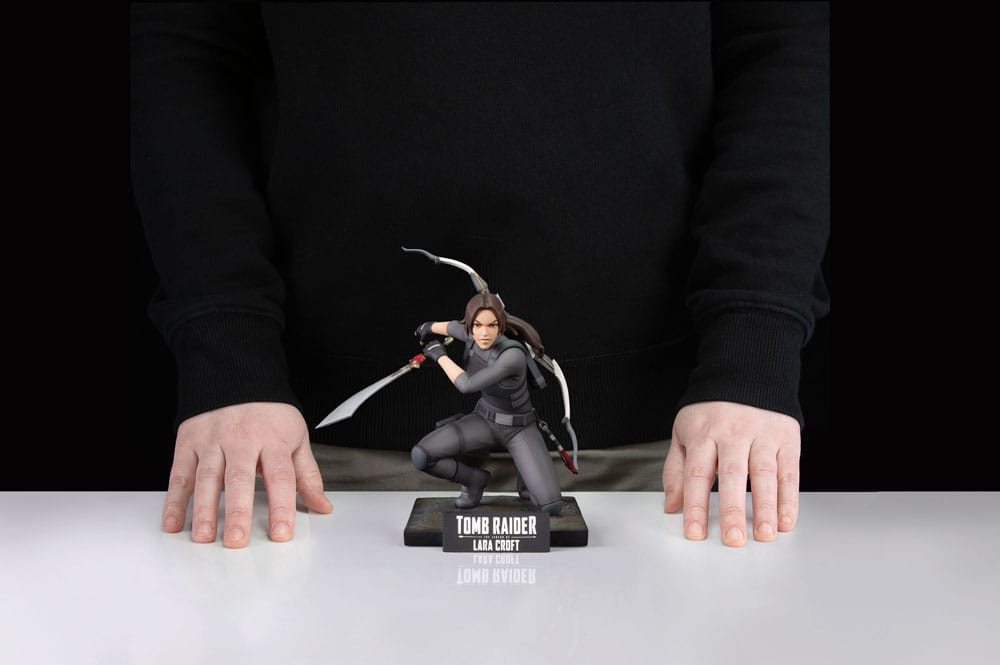 Tomb Raider The Legend of Lara Croft PVC Statue 19 cm