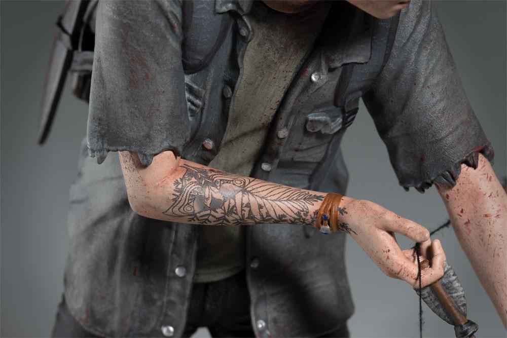 The Last of Us Part II Ellie PVC Statue with Bow 20 cm