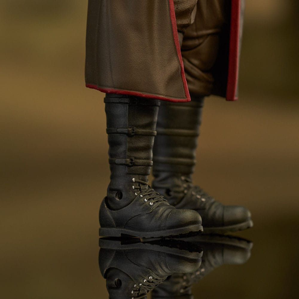 Rebel Moon Deluxe Action Figures 18 cm Series 2 General Titus 18cm