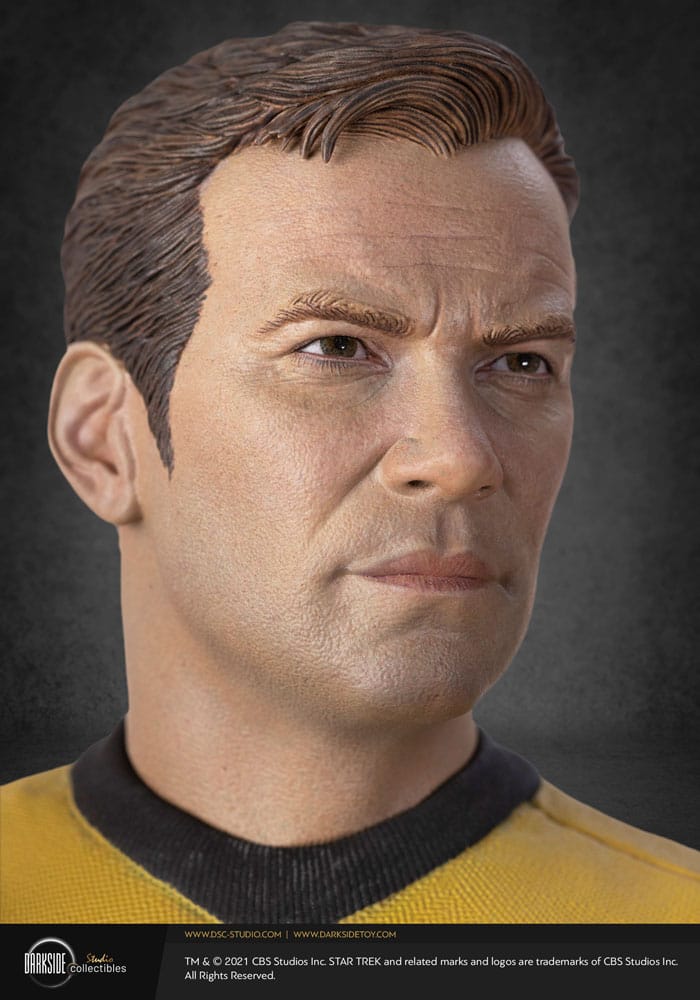 Star Trek Musuem Statue 1/3 Captain James T Kirk 64 cm