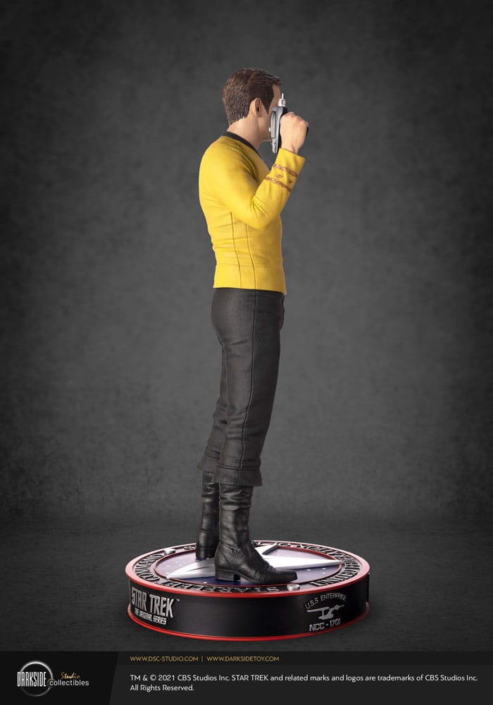 Star Trek Musuem Statue 1/3 Captain James T Kirk 64 cm