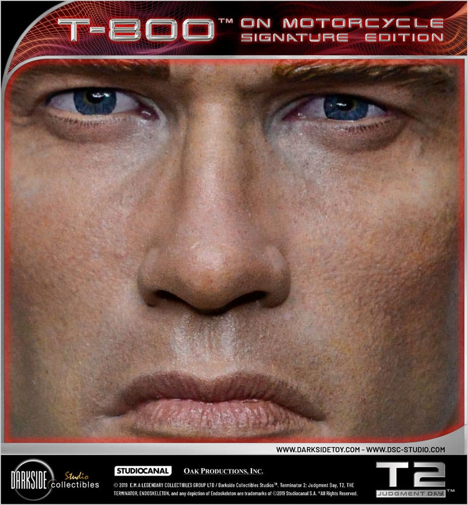 Terminator 2 Statue T-800 On Motorcycle Limited Signature Edition 70 cm