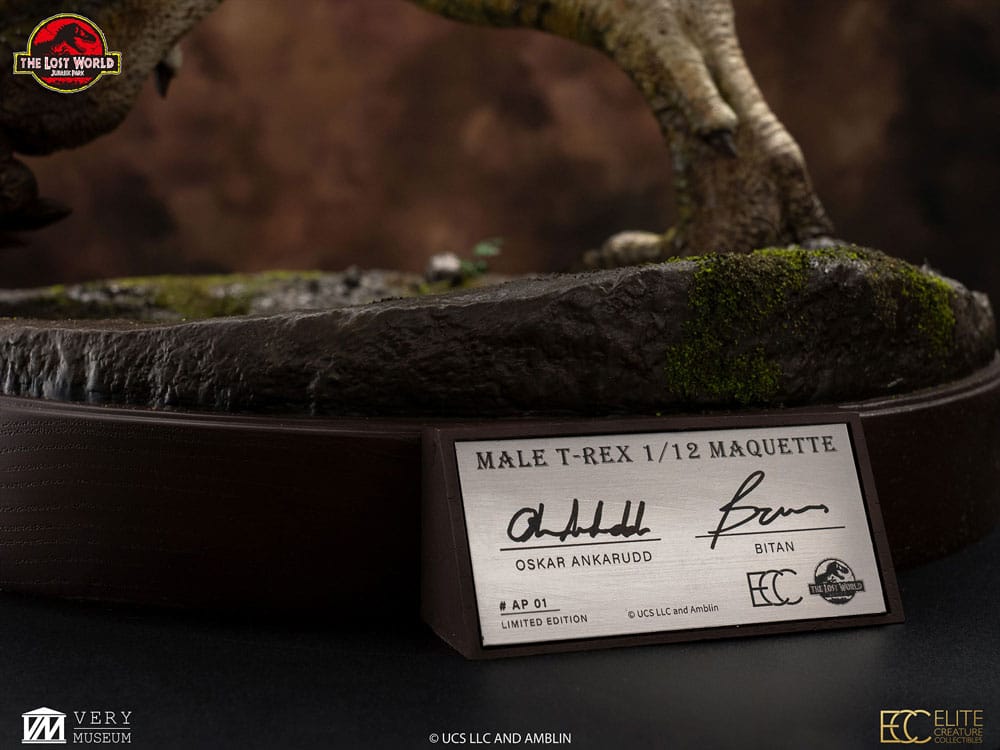 The Lost World: Jurassic Park Maquette 1/12 Tyrannosaur Buck 48 cm
