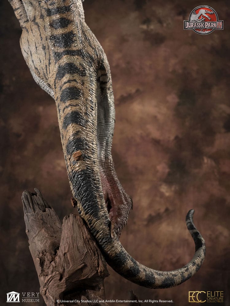 Jurassic Park III Maquette 1/4 Female Velociraptor White Queen 103 cm