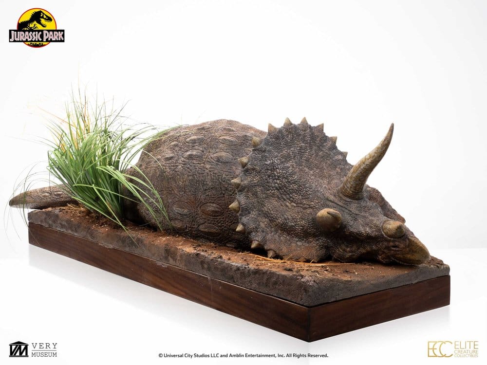 Jurassic Park Maquette 1/8 Sick Triceratops 96 cm