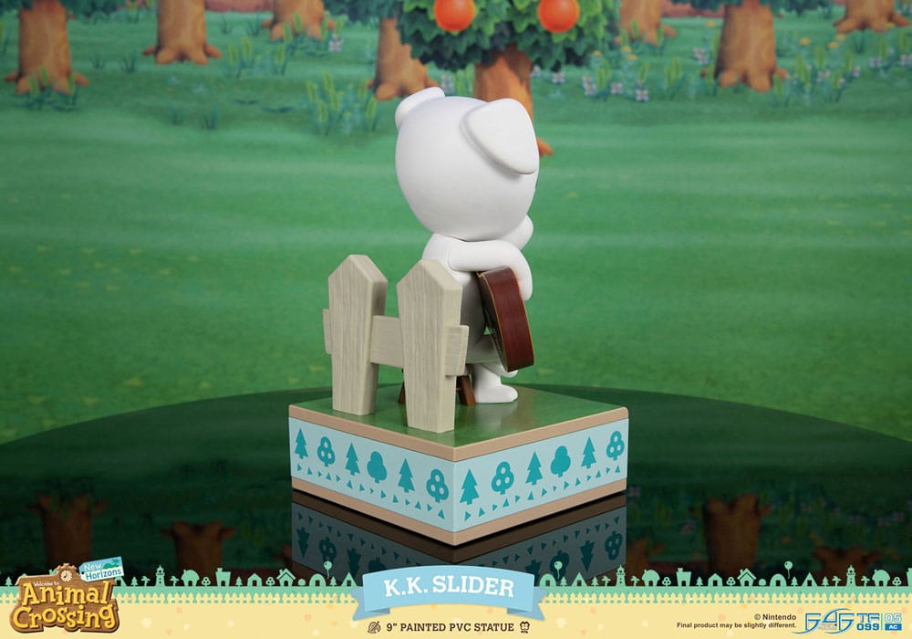 Animal Crossing: New Horizons PVC Statue KK Slider 22 cm
