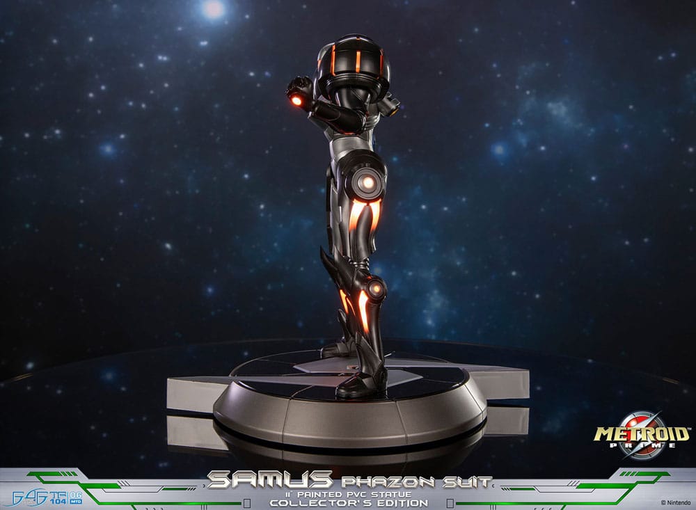 Metroid Prime PVC Statue Samus Phazon Suit Collector's Edition 28 cm