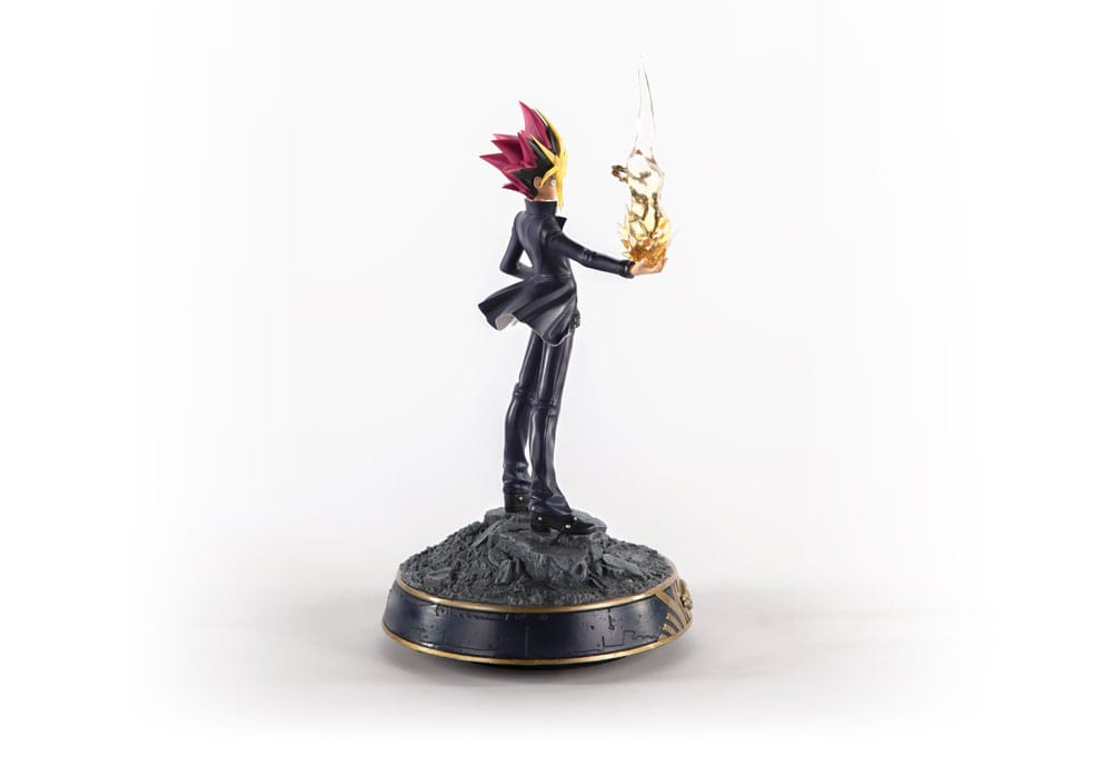 Yu-Gi-Oh! Statue Yami Yugi 31 cm