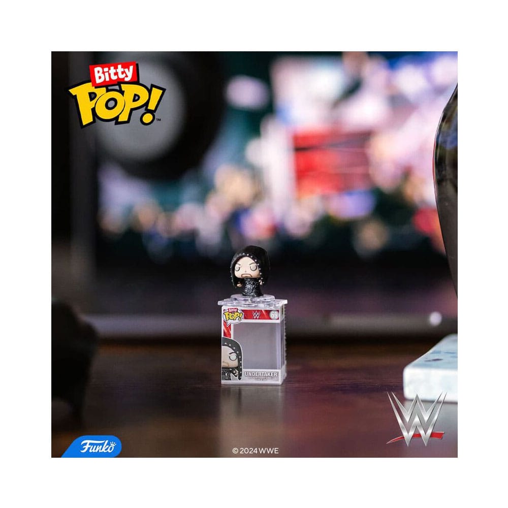 WWE Bitty POP! Confezione da 4 statuette in vinile The Undertaker 2,5 cm