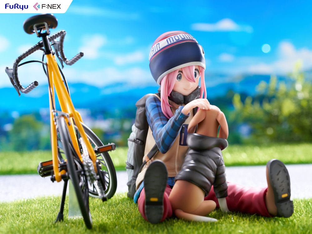 Statua in PVC Laid Back Camp F:NEX 1/7 Nadeshiko Kagamihara 13 cm