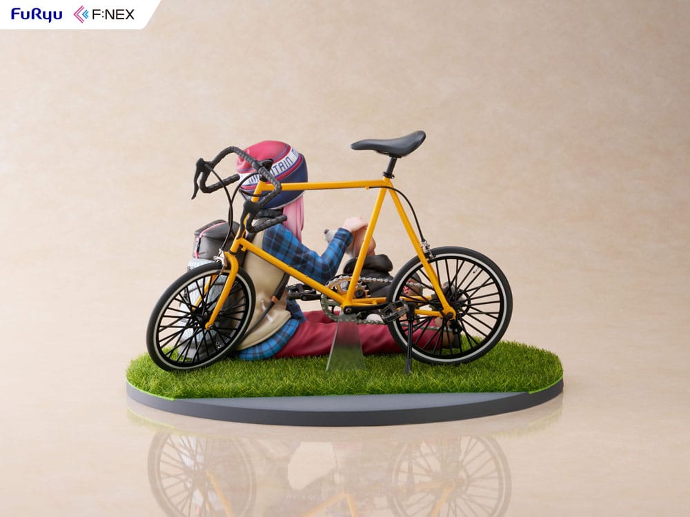 Statua in PVC Laid Back Camp F:NEX 1/7 Nadeshiko Kagamihara 13 cm