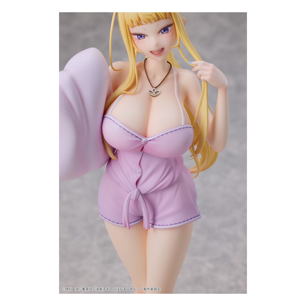 Hokkaido Gals Are Super Adorable! PVC Statue 1/6 Minami Fuyuki Pajama Ver. 27 cm