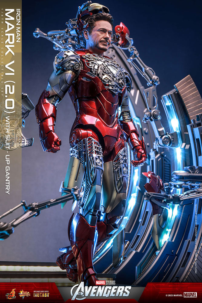 Action figure pressofusa Marvel The Avengers Movie Masterpiece 1/6 Iron Man Mark VI (2.0) con portale per la tuta, 32 cm
