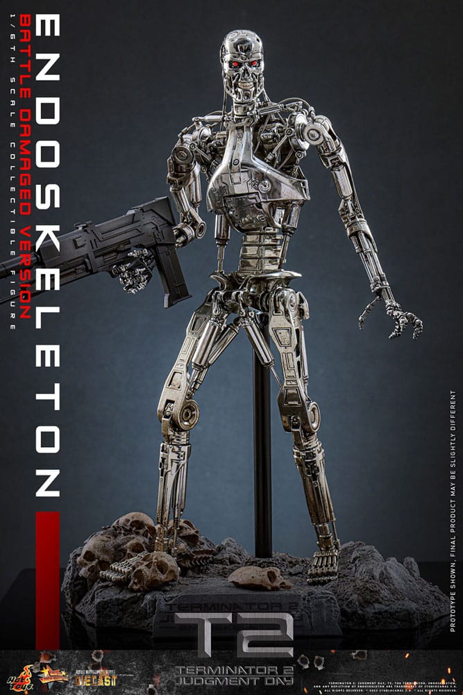 Terminator 2: Judgment Day Movie Masterpiece Die-cast  Action Figure 1/6 Endoskeleton (Battle Damaged Version) 31 cm