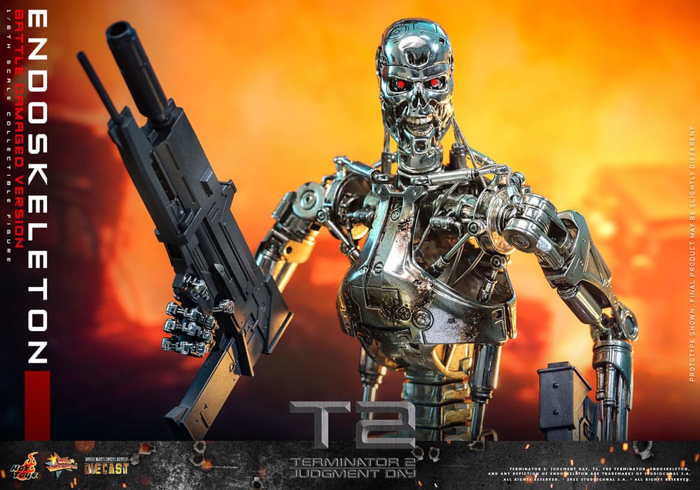 Terminator 2: Judgment Day Movie Masterpiece Die-cast  Action Figure 1/6 Endoskeleton (Battle Damaged Version) 31 cm
