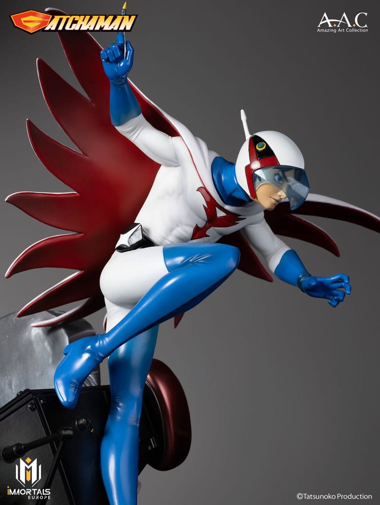 Statua della collezione Gatchaman Amazing Art di Ken l'Aquila, il leader del team Ninja della scienza, 34 cm