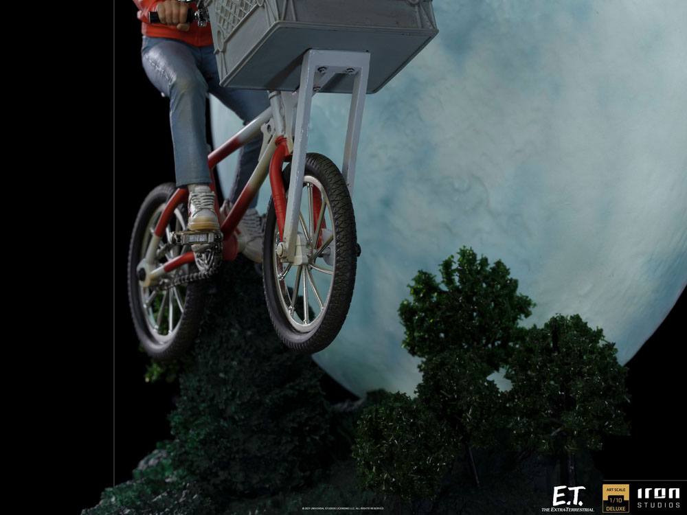 ET the Extra-Terrestrial Deluxe Art Scale Statue 1/10 ET &amp; Elliot 27 cm