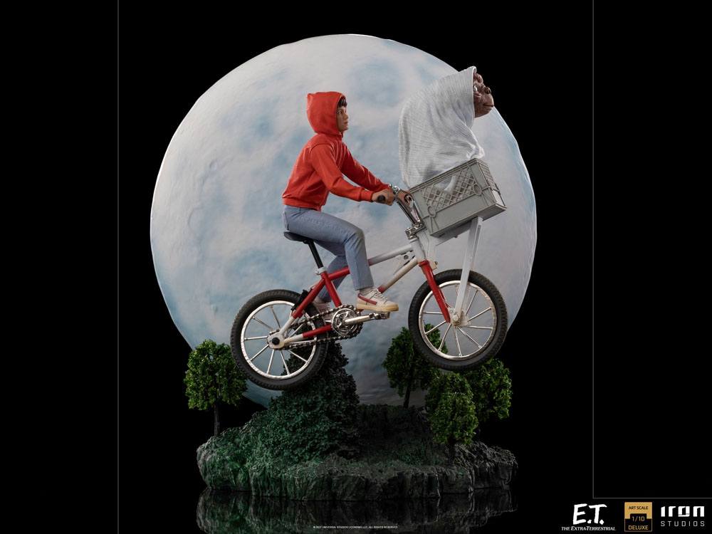ET the Extra-Terrestrial Deluxe Art Scale Statue 1/10 ET &amp; Elliot 27 cm