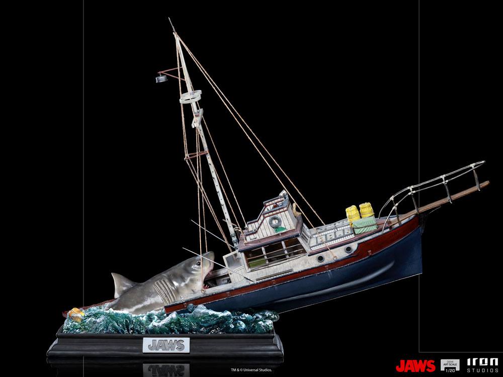Jaws Demi Art Scale Statue 1/20 Jaws Attack 104 cm