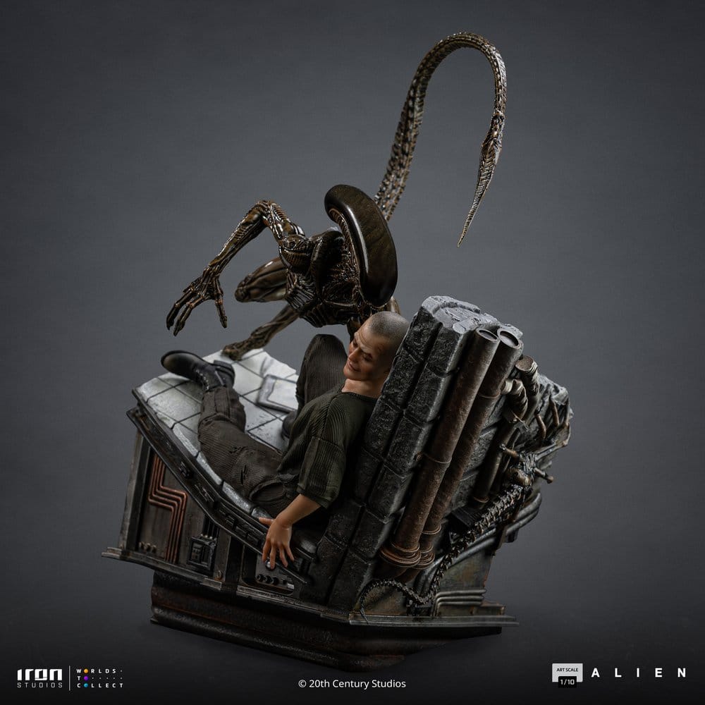 Alien 3 Art Scale Statue 1/10 Ellen Ripley and Dog Alien 23 cm