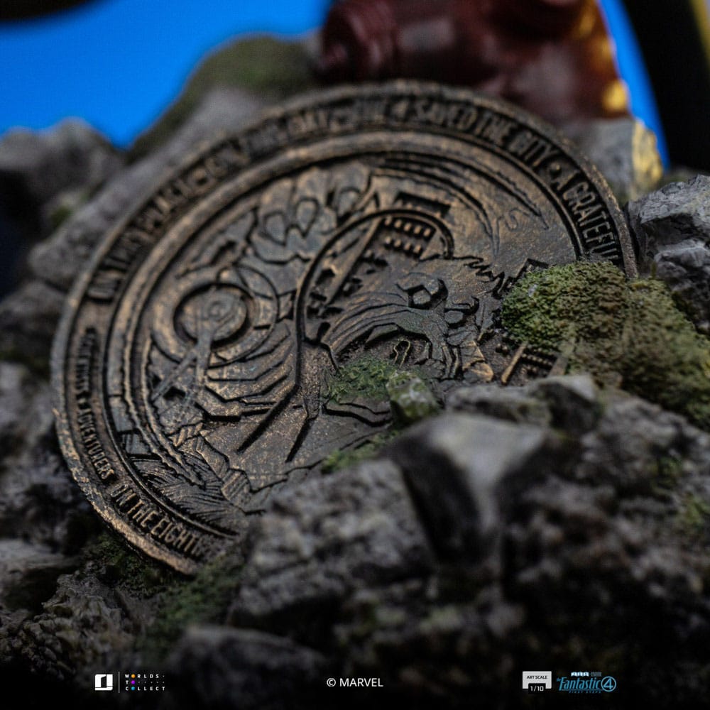 Fantastic Four Art Scale Statue 1/10 Invisible Woman and Franklin 28 cm