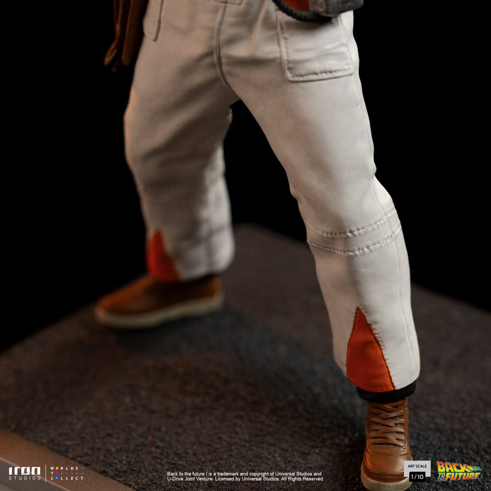 Back to the Future Art Scale Statue 1/10 Doc Brown 22 cm