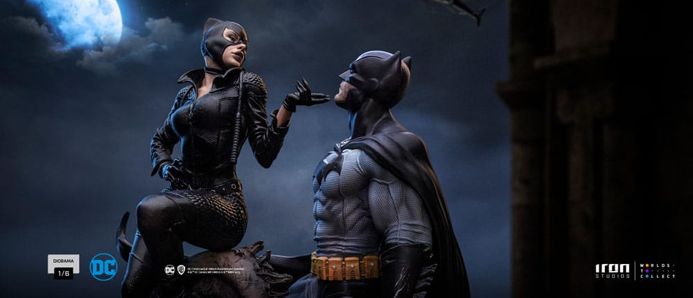 DC Comics Diorama 1/6 Batman & Catwoman 51 cm