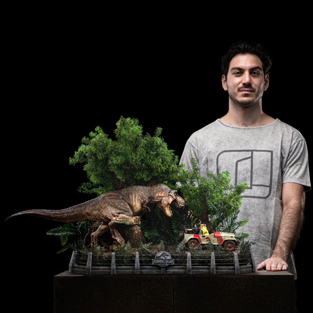 Jurassic Park Demi Art Scale Statue 1/20 T-Rex Chase 30cm