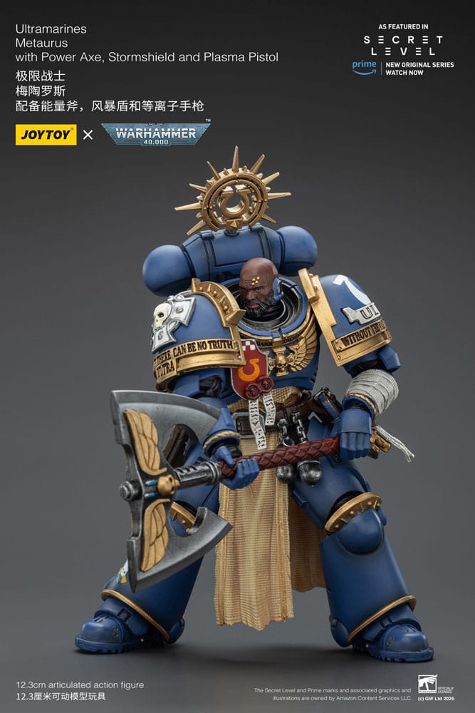 Warhammer 40,000 Action Figure Ultramarines Metaurus with Power Axe, Stormshield and Plasma Pistol 13 cm