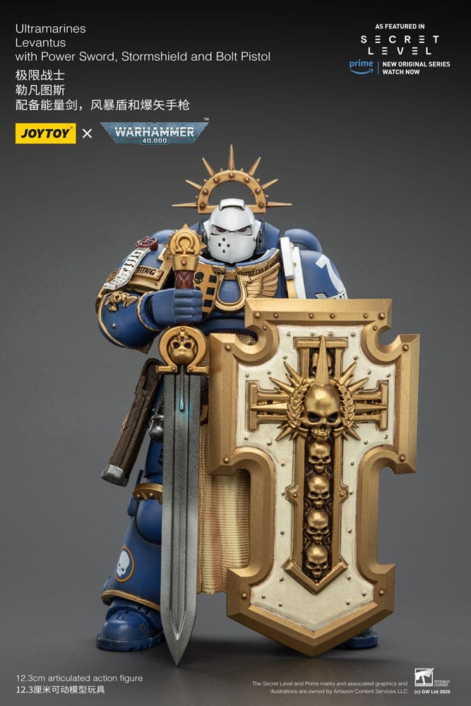 Warhammer 40,000 Action Figure Ultramarines Levantus with Power Sword, Stormshield and Bolt Pistol 13 cm