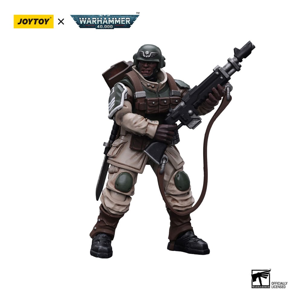 Warhammer 40k Action Figure 1/18 Astra Militarum Cadian Command Squad Veteran with Regimental Pattern 12cm