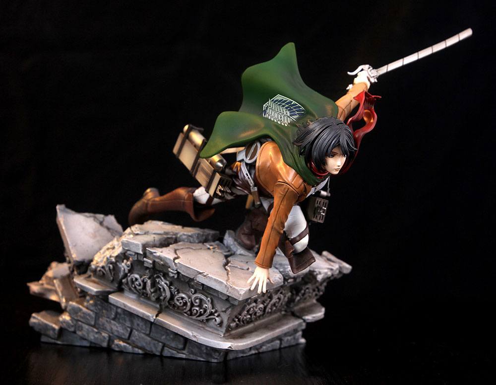 Attack on Titan Diorama Hope for Humanity 71 cm