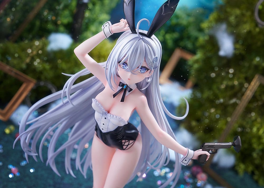 Playing Death Games to Put Food on the Table Wolf PVC Statue 1/7 Yuki 27 cm