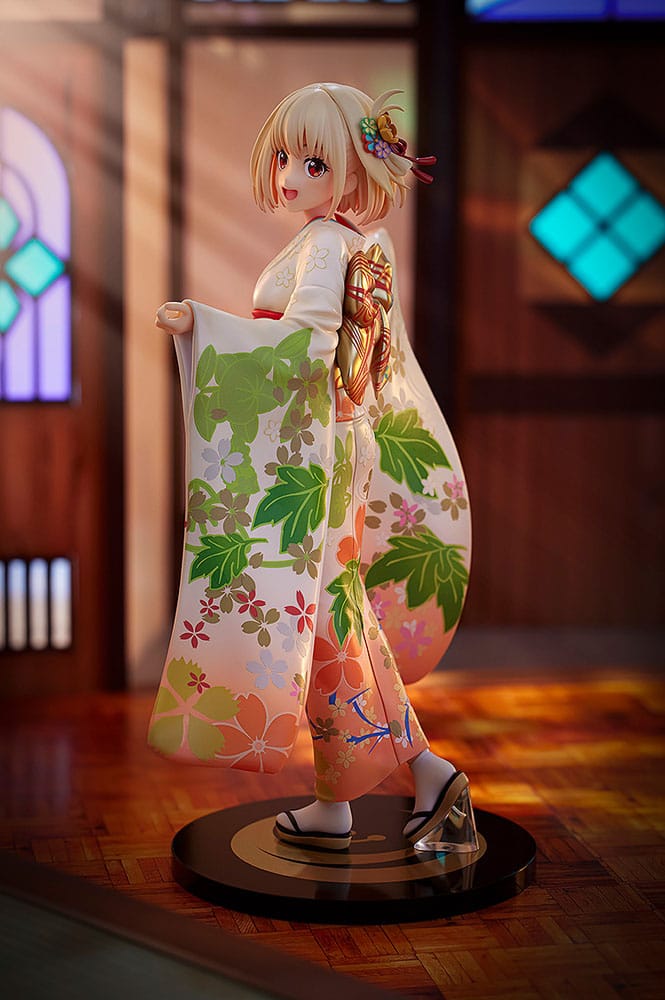 Statua di rinculo di Lycoris 1/7 Chisato Nishikigi haregi Ver. 23 centimetri