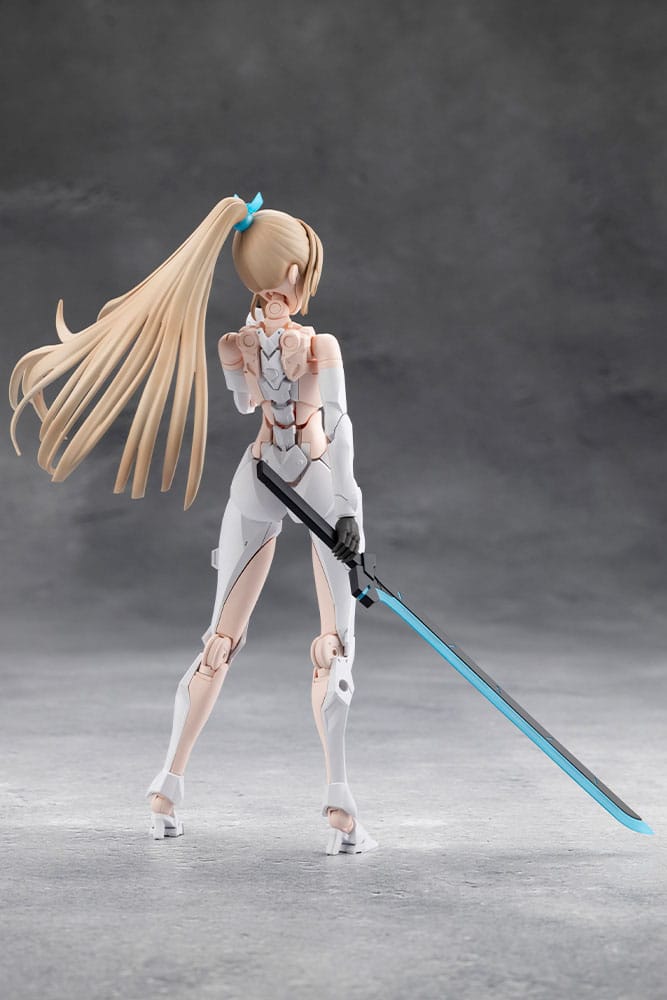 Megalomaria Unlimited Universe Plastic Model Kit Emulator 16 cm