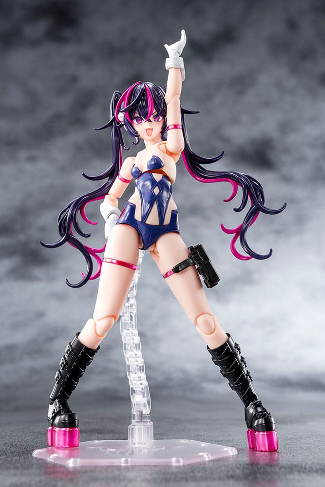 Megami Device Plastic Model Kit 1/1 Desire Maiden Raider 18 cm